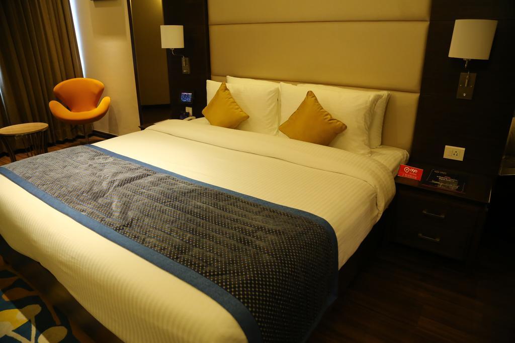 Oyo Premium Panchkula Sector 5 Hotel Exterior foto